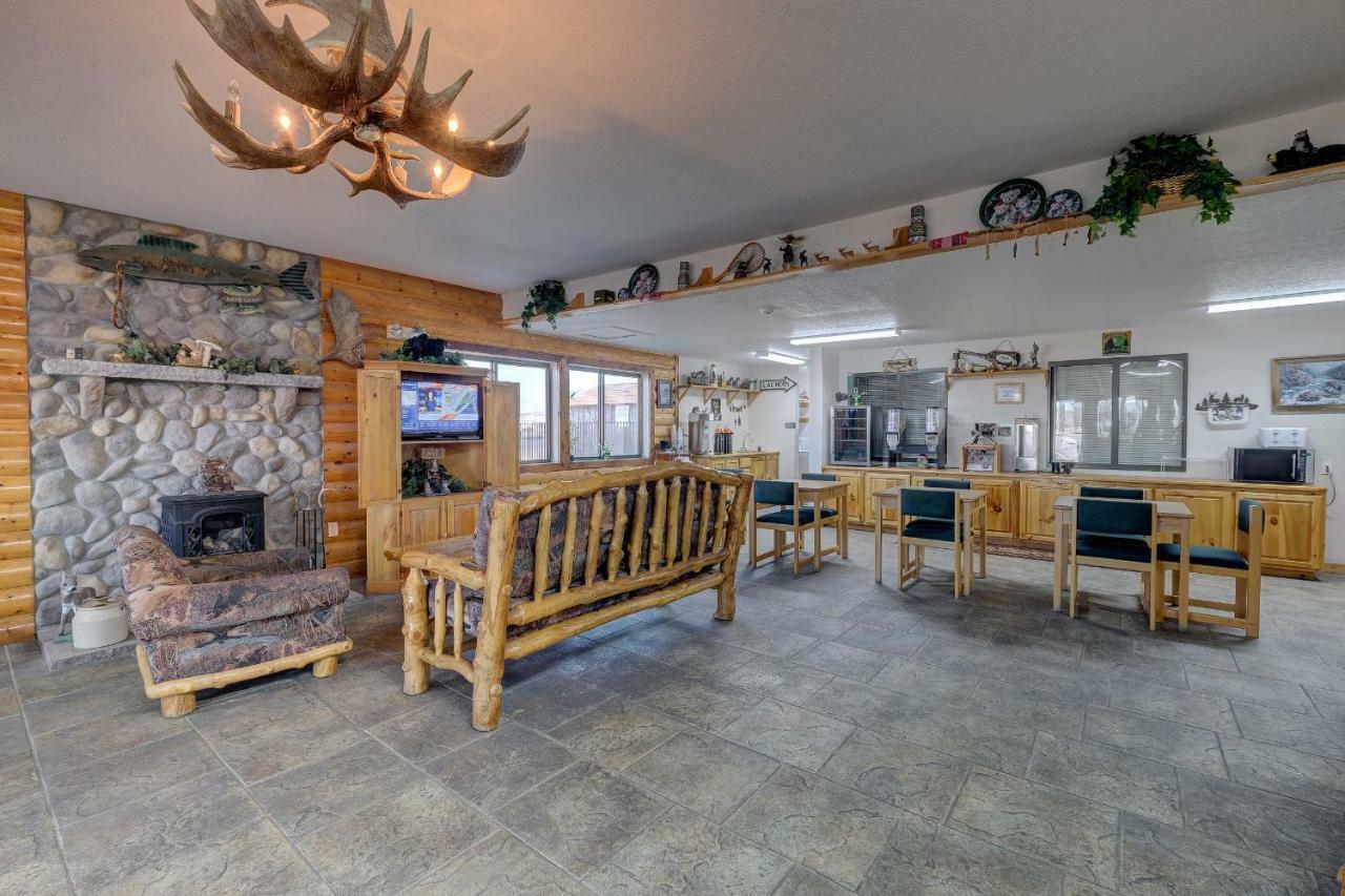 Booneslick Lodge - Neosho Экстерьер фото